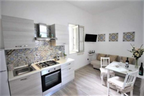 Doro Two-room Apartment In Full Relaxation - Air-conditioned - Wifi Marzamemi